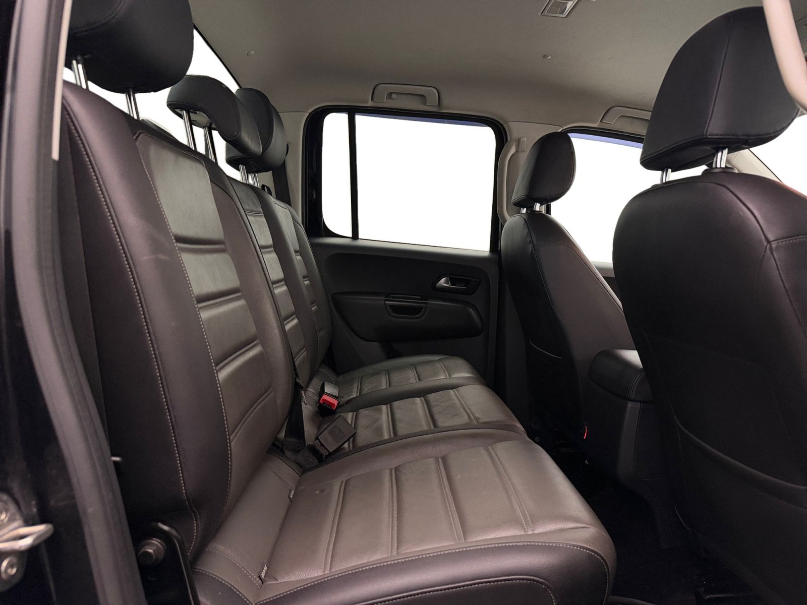 Volkswagen Amarok DoubleCab 2.9t 3.0 V6 TDI 4MOTION Highline Dragkrok Läder Navigation Backkamera Värmare Moms/Leasing 258hk – bild 15 av 29