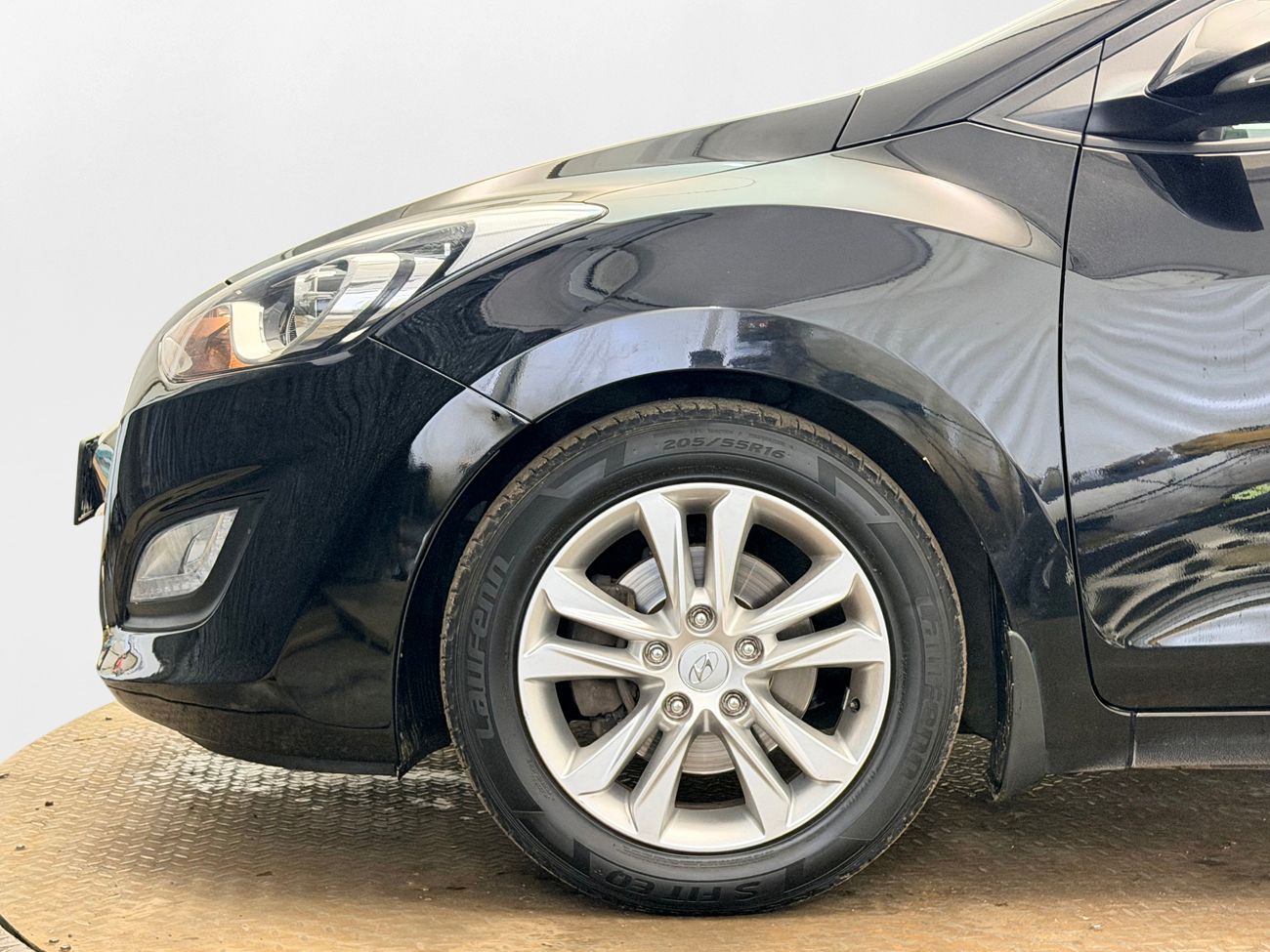 Hyundai i30 Kombi 1.6 GDI Business Automat P-Sensorer Blåtand Kamkedja 135hk – bild 9 av 24
