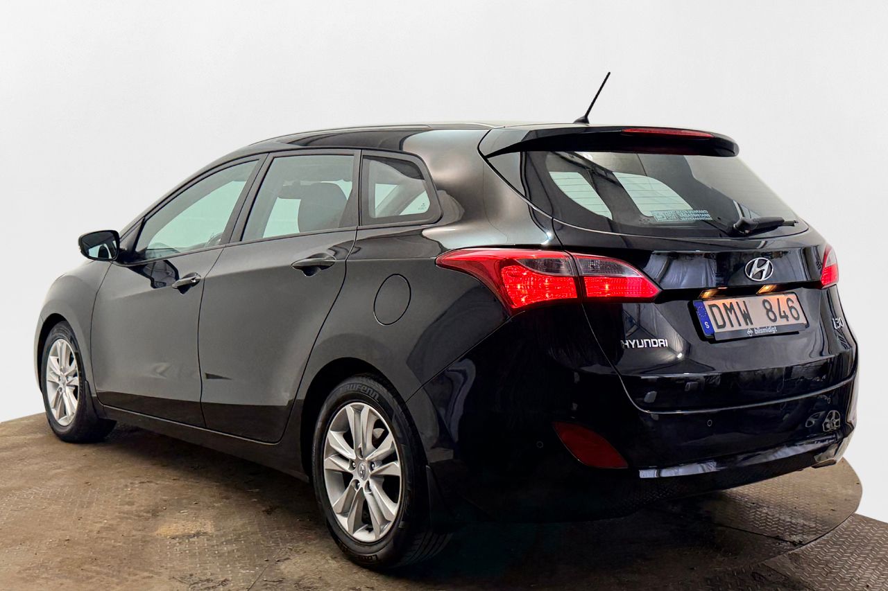 Hyundai i30 Kombi 1.6 GDI Business Automat P-Sensorer Blåtand Kamkedja 135hk – bild 8 av 24