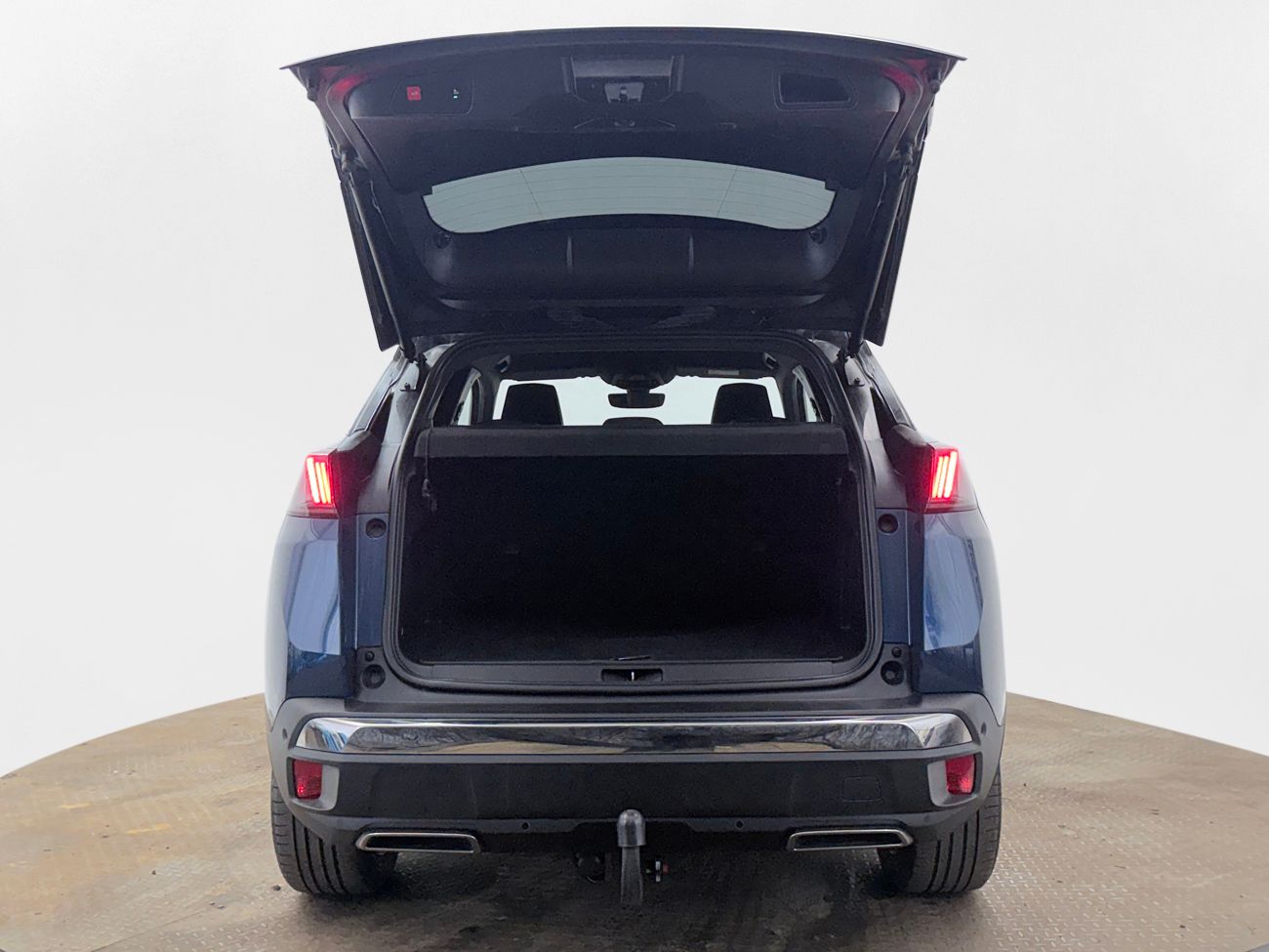 Peugeot 3008 HYBRID GT Dragkrok Delläder Navigation Backkamera Cockpit Värmare Moms/Leasing 224hk – bild 7 av 31