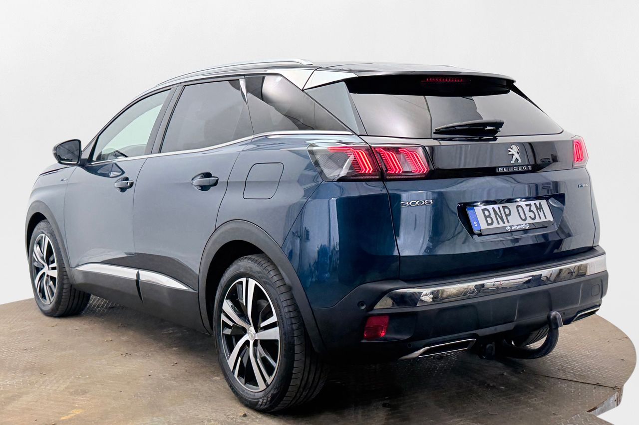 Peugeot 3008 HYBRID GT Dragkrok Delläder Navigation Backkamera Cockpit Värmare Moms/Leasing 224hk – bild 8 av 31