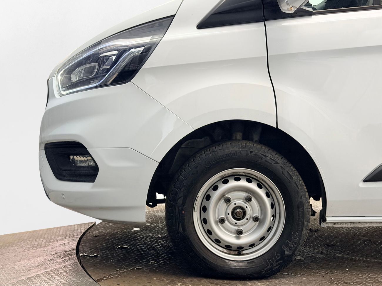 Ford Transit Custom 300 2.0 Hybrid L2 3-sits Kamera Värmare – bild 9 av 24