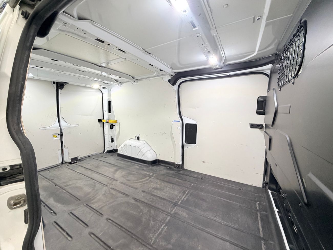 Ford Transit Custom 300 2.0 Hybrid L2 3-sits Kamera Värmare – bild 11 av 24