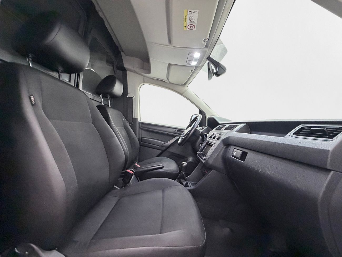 Volkswagen Caddy Maxi Skåp 2.0 TDI 4MOTION Dragkrok Värmare MOMS 122hk – bild 12 av 24