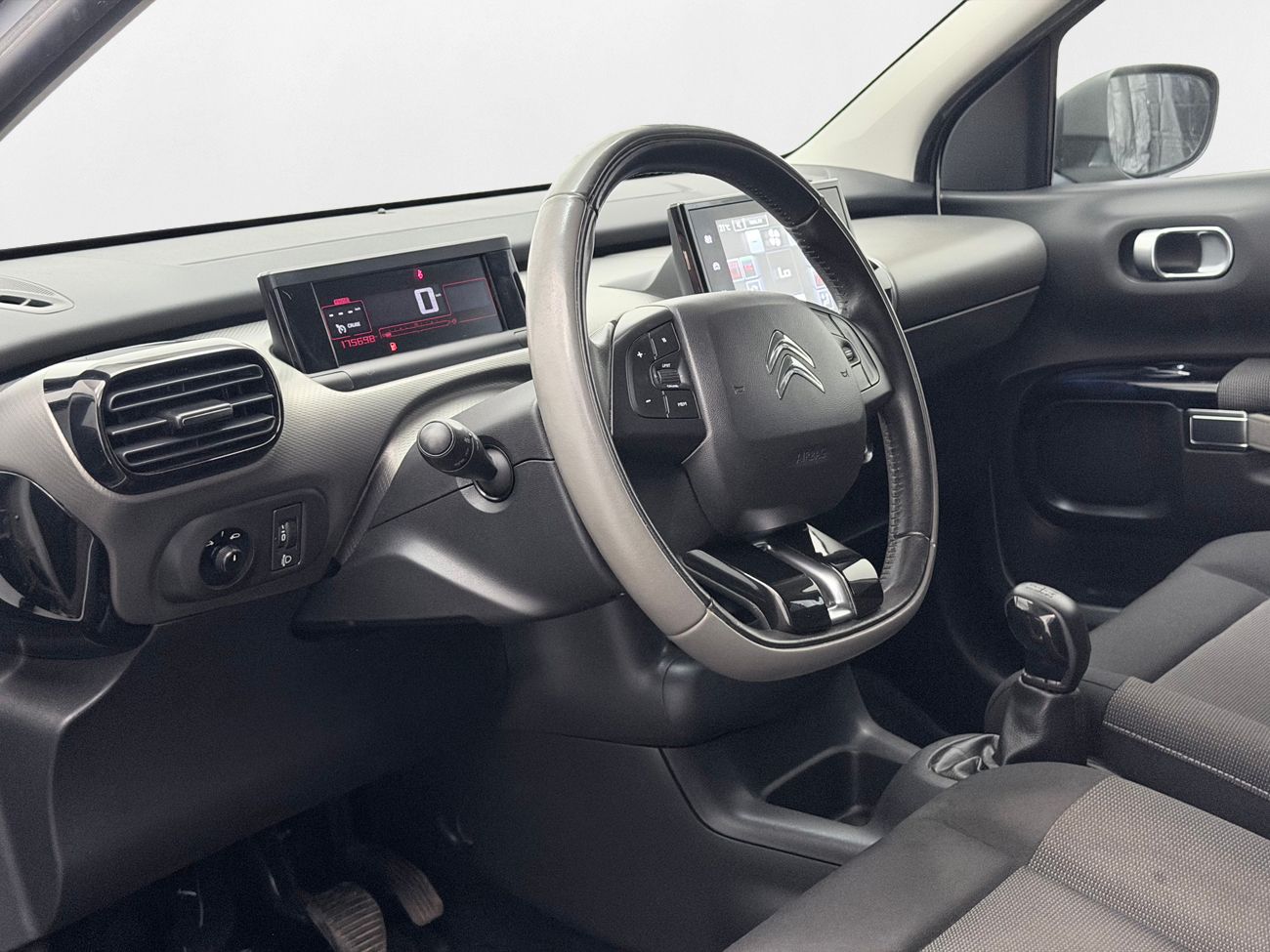 Citroën C4 Cactus 1.2 PureTech Drag Cockpit P-Sens 82hk – bild 12 av 25
