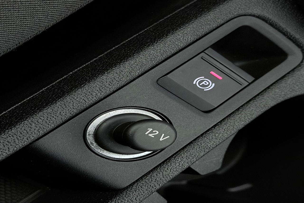 Audi A3 Sportback 45 TFSI e S Line Komfort Black App+ Connect 245hk – bild 25 av 29