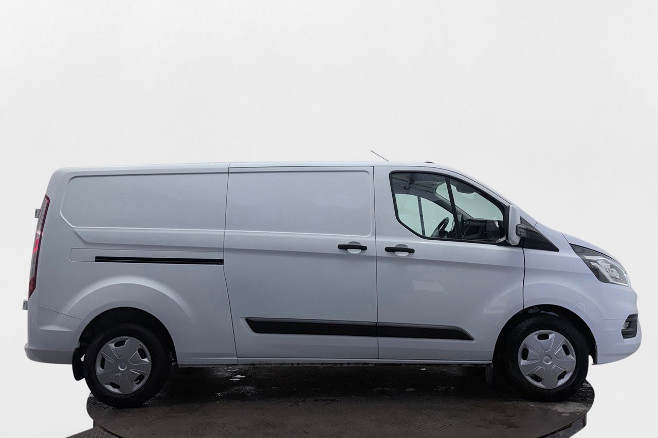 Ford Transit Custom 300 2.0 Automat L2 Lång 3-sits Drag Kamera 130hk – bild 4 av 23
