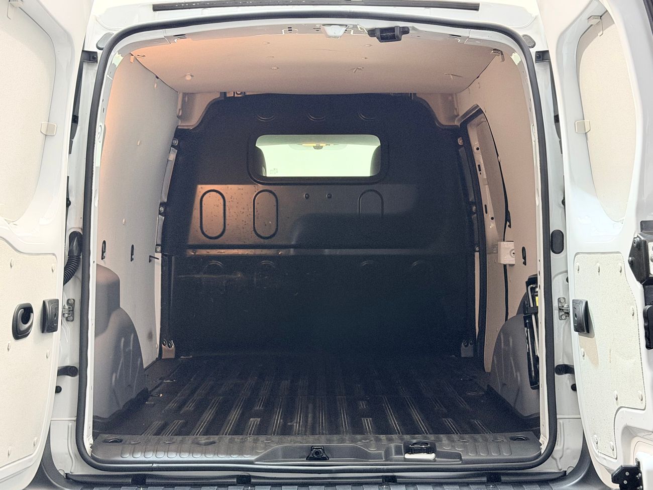 Renault Kangoo ZE Maxi 33 kWh Batterihyra P-Sens 60hk – bild 13 av 25