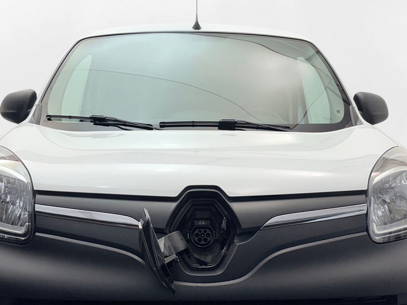 Renault Kangoo ZE Maxi 33 kWh Batterihyra P-Sens 60hk – bild 3 av 25