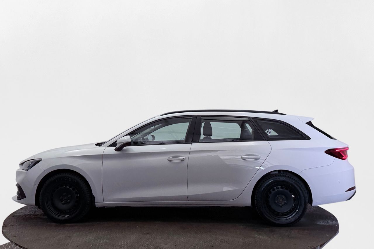 SEAT Leon ST 2.0 TDI 4D Style Automat Kamera Rattvärme Kupévärm LED Moms/Leasing – bild 9 av 26