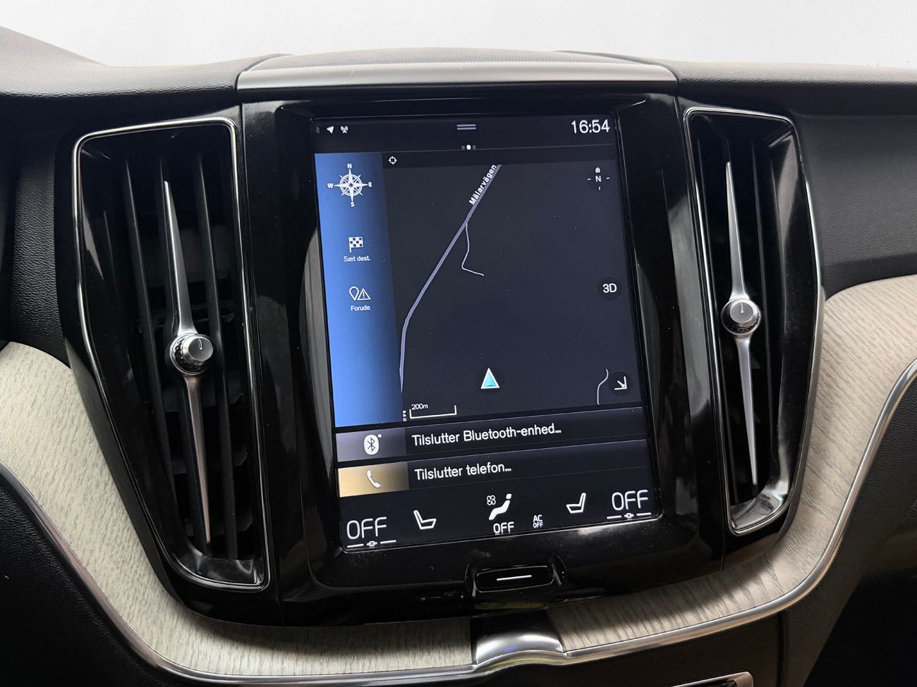Volvo XC60 D4 AWD Aut Inscription Läder Navi 360° Keyless 190hk – bild 20 av 33