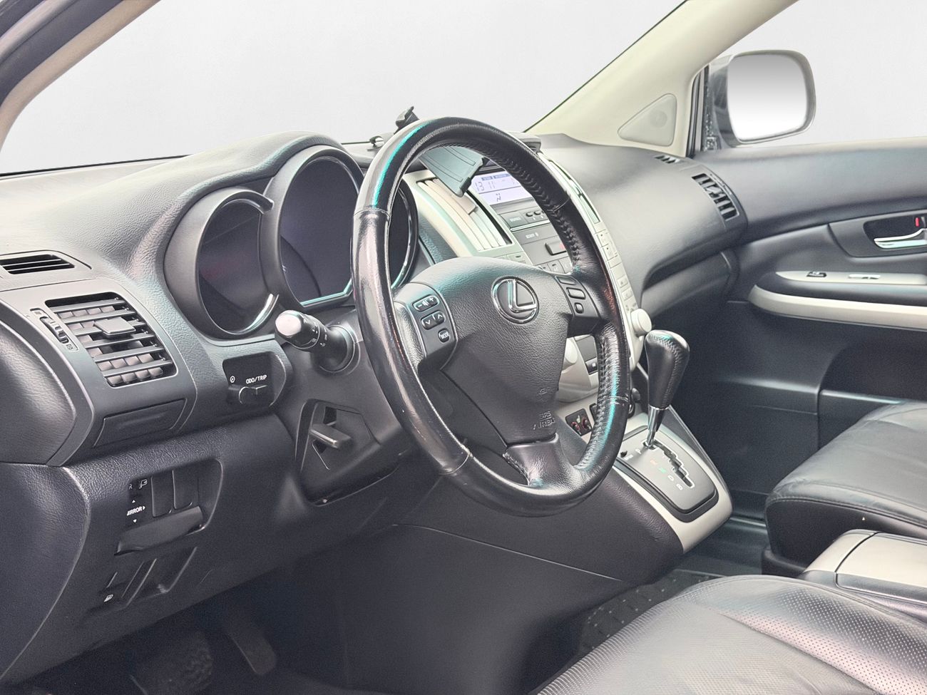 Lexus RX 400h AWD 3.3 V6 AWD Dragkrok Läder Elsäte 272hk – bild 9 av 19