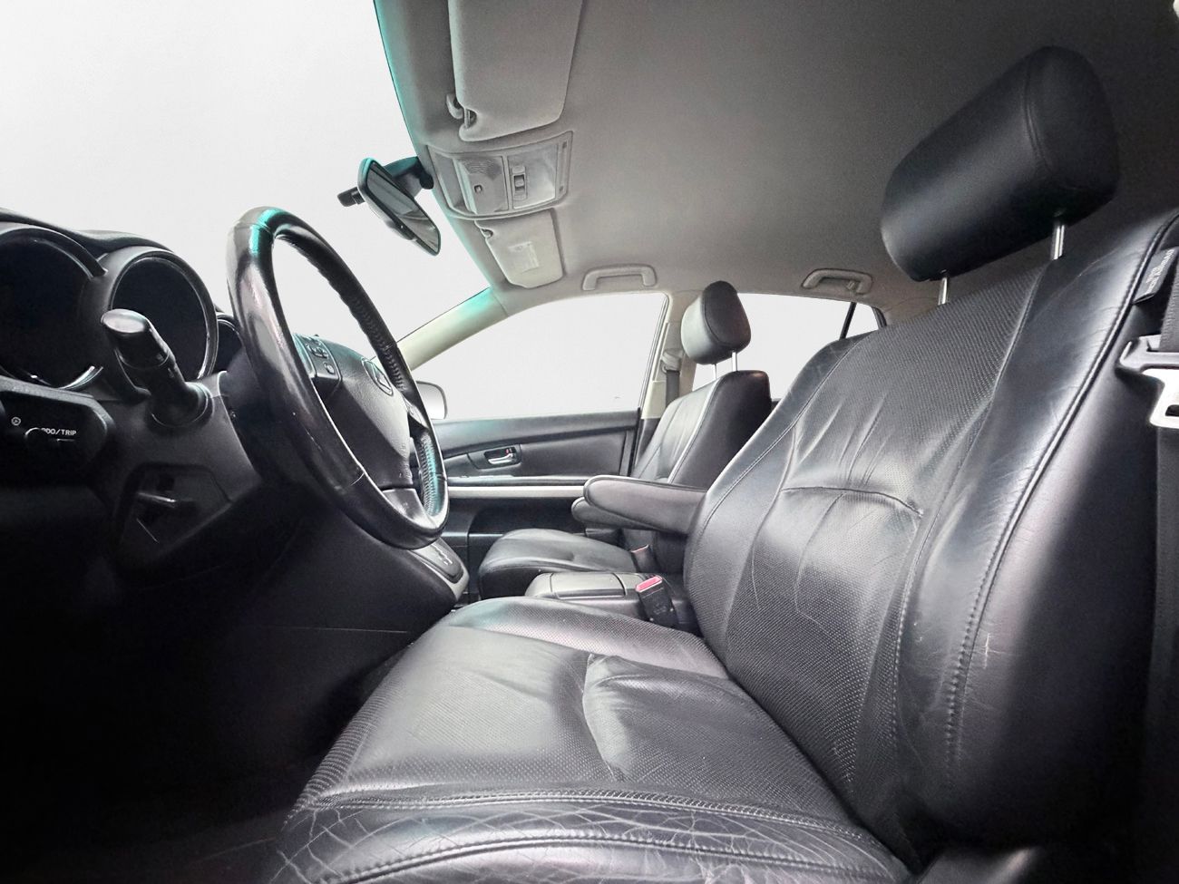 Lexus RX 400h AWD 3.3 V6 AWD Dragkrok Läder Elsäte 272hk – bild 7 av 19