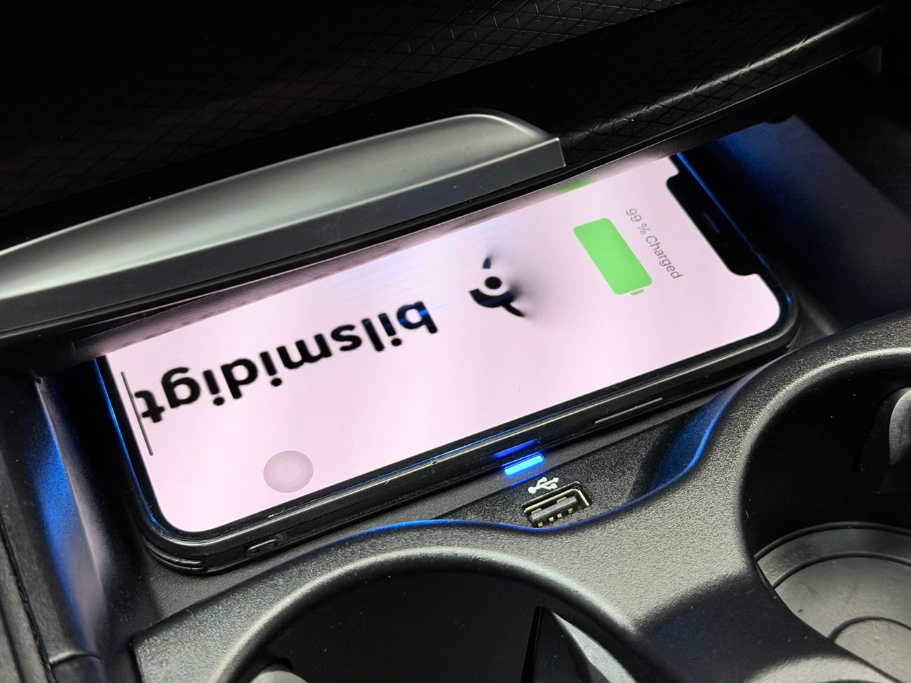 BMW 530e Touring M Sport Drag Cockpit Nav Kamera Läder MOMS 292hk – bild 25 av 38