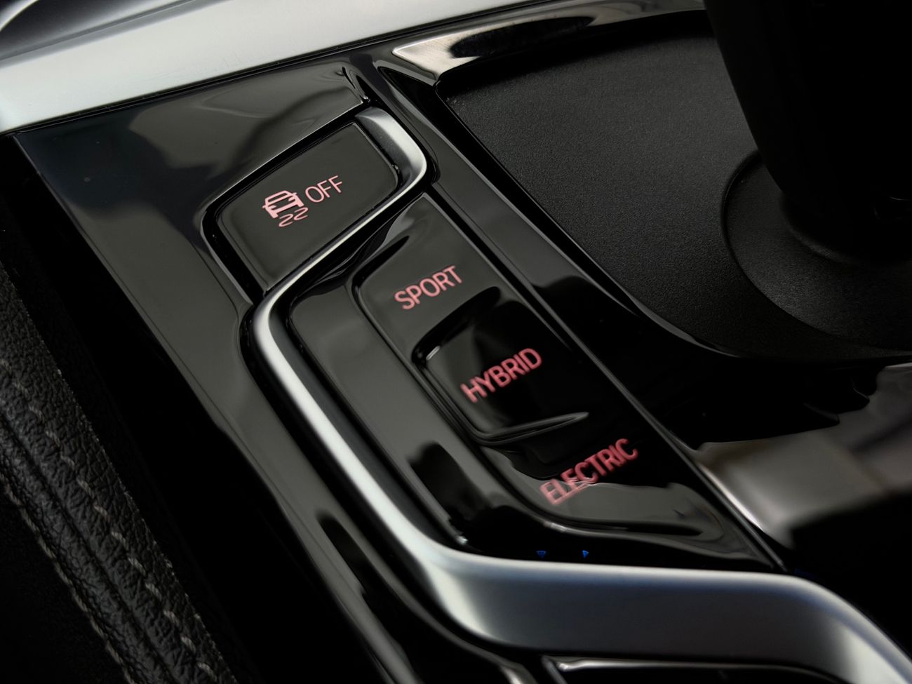 BMW 530e Touring M Sport Drag Cockpit Nav Kamera Läder MOMS 292hk – bild 27 av 38