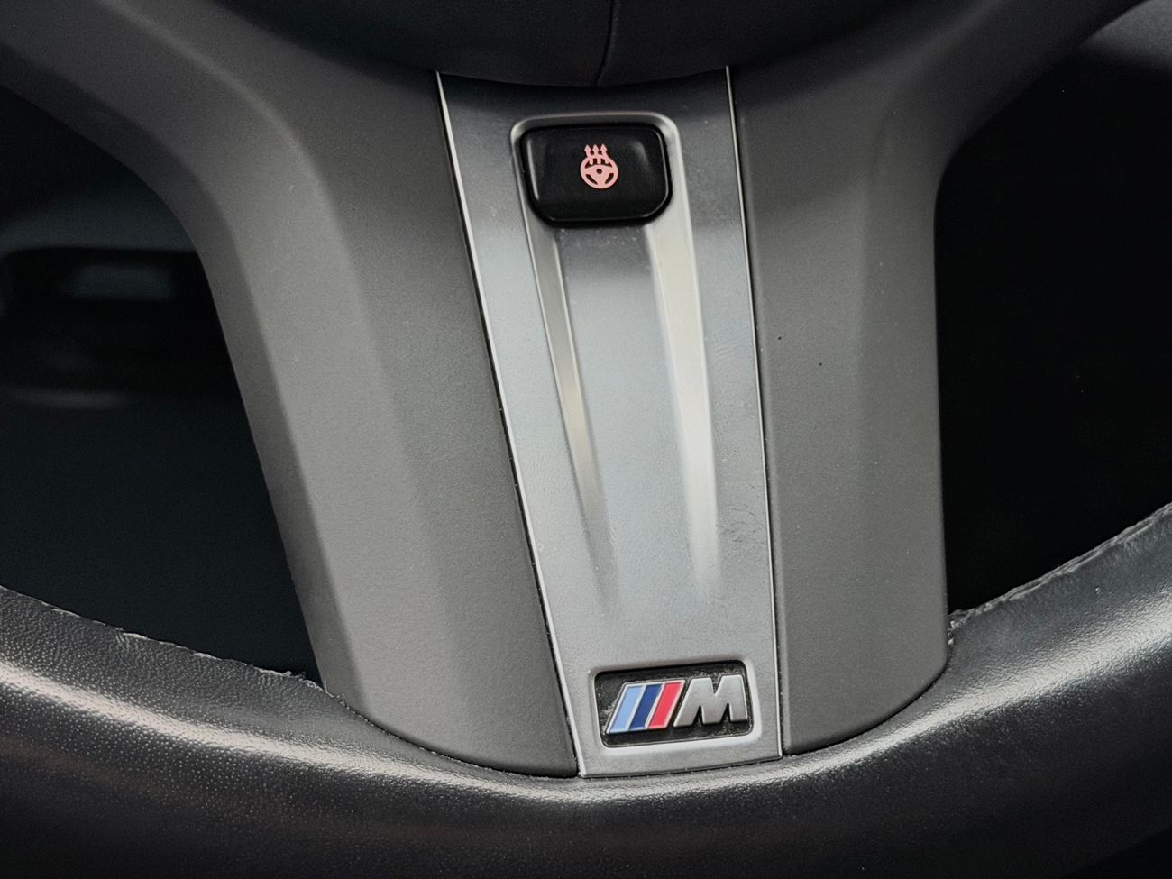 BMW 530e Touring M Sport Drag Cockpit Nav Kamera Läder MOMS 292hk – bild 18 av 38
