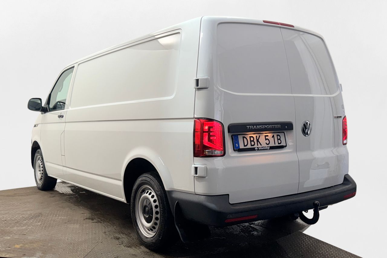 Volkswagen Transporter T32 2.0 TDI 4MOTION 3-sits Drag Värmare P-Sensorer Moms/Leasing 150hk – bild 8 av 29