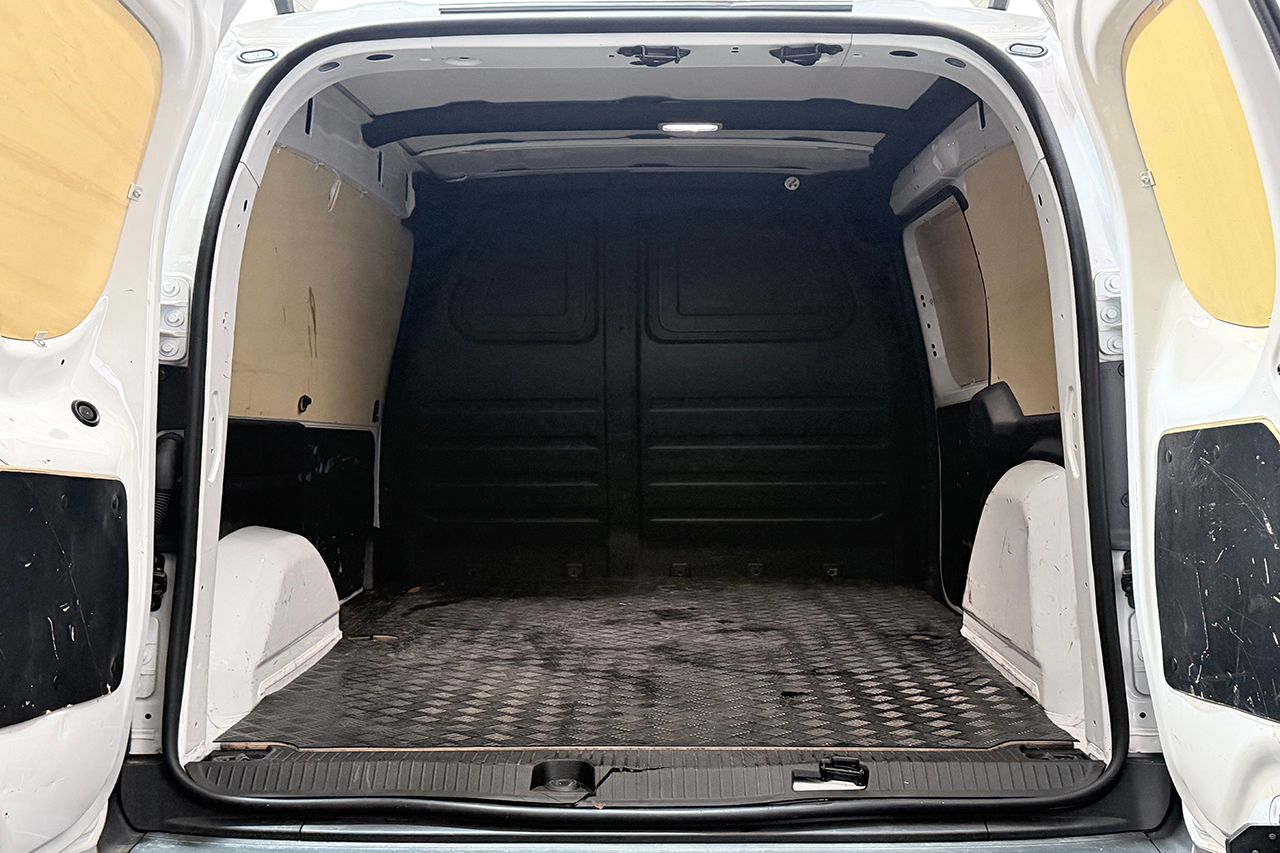 Mercedes-Benz eCitan 45 kWh L2 3-sits Kamera Thermotronic – bild 26 av 26