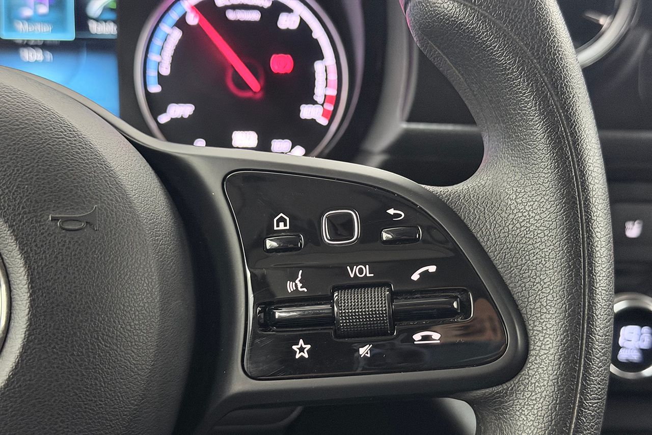Mercedes-Benz eCitan 45 kWh L2 3-sits Kamera Thermotronic – bild 16 av 26