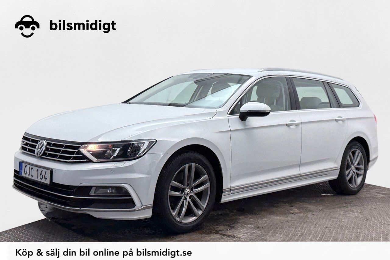 Volkswagen Passat Sportscombi 2.0 TDI GT R-Line Dragkrok Backkamera Värmare CarPlay 190hk – bild 1 av 29