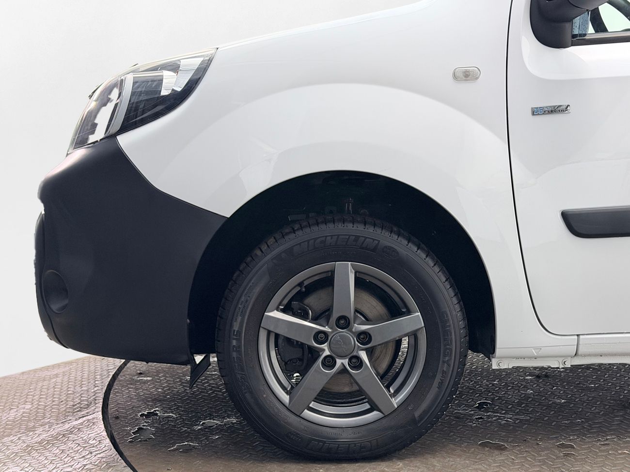 Renault Kangoo ZE Maxi 33 kWh Köpt batteri Värmare P-Sens MOMS – bild 10 av 24