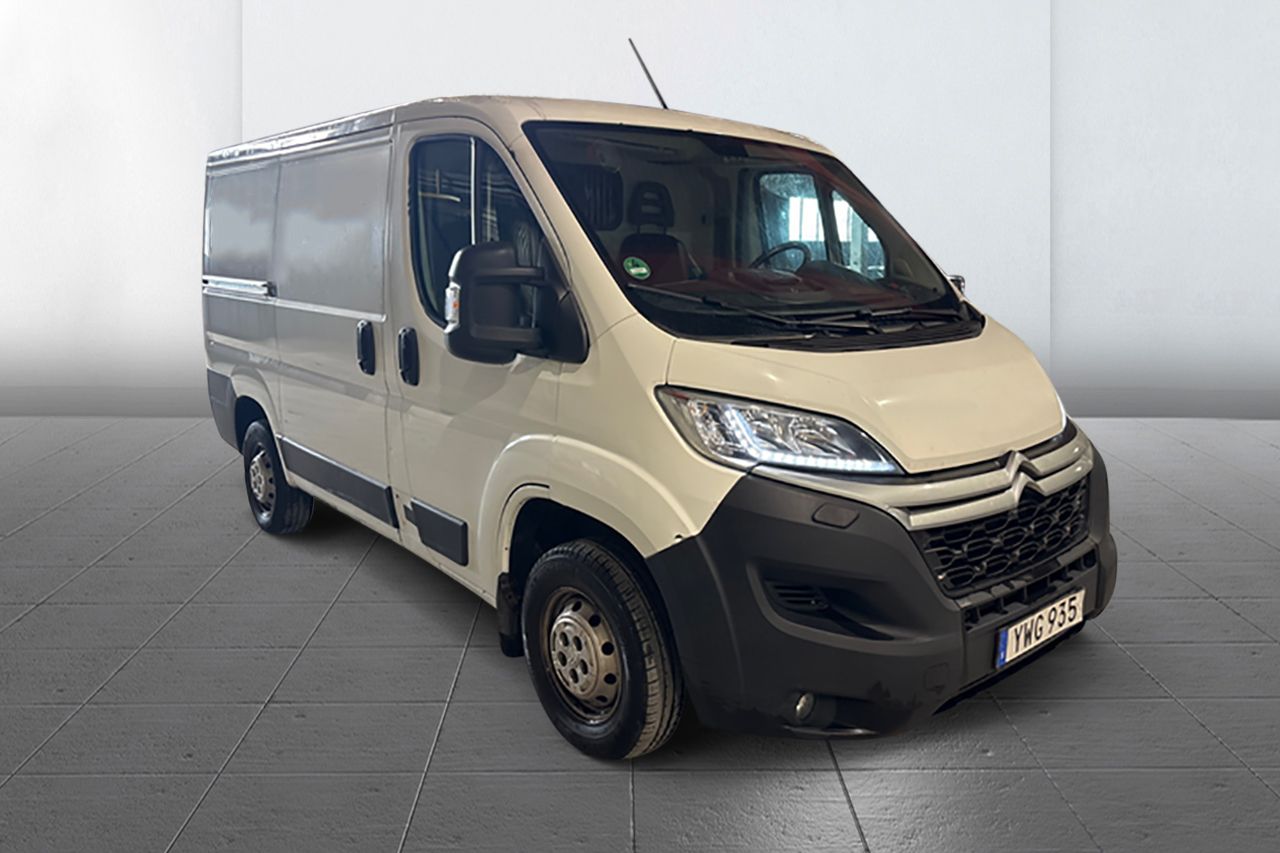 Citroën Jumper 35 2.0 BlueHDi 3sits Värmare P-Sens MOMS 110hk – bild 3 av 10