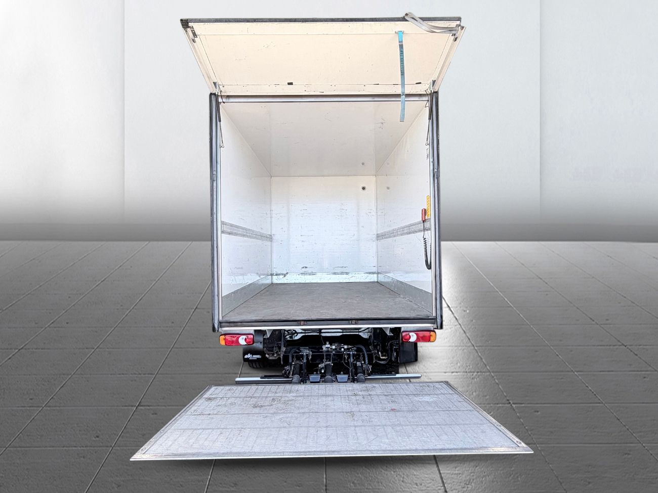 Fiat Ducato Van 35 2.3 3-sits BG-Lyft Kamera Värmare MOMS – bild 7 av 25
