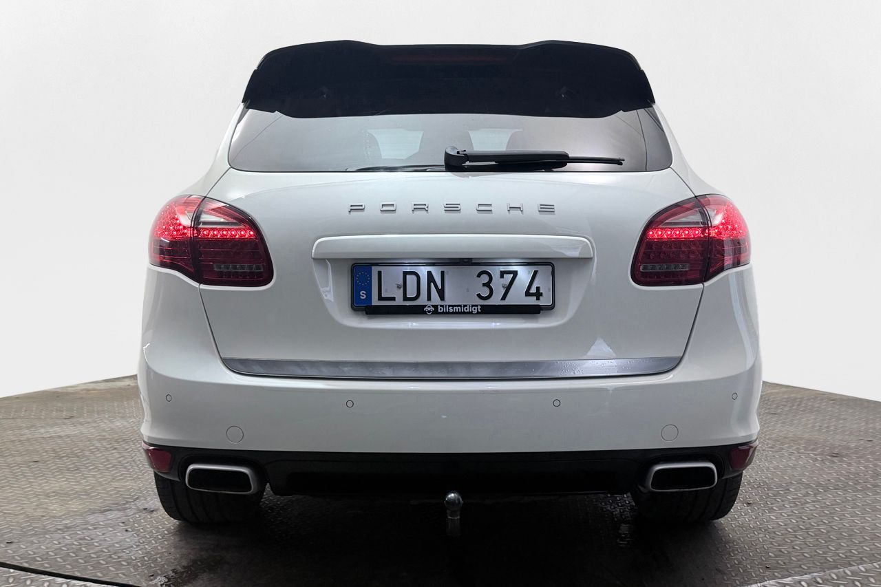 Porsche Cayenne S PASM PCM PDCC PTV Drag Navi Kamera 400hk – bild 6 av 35