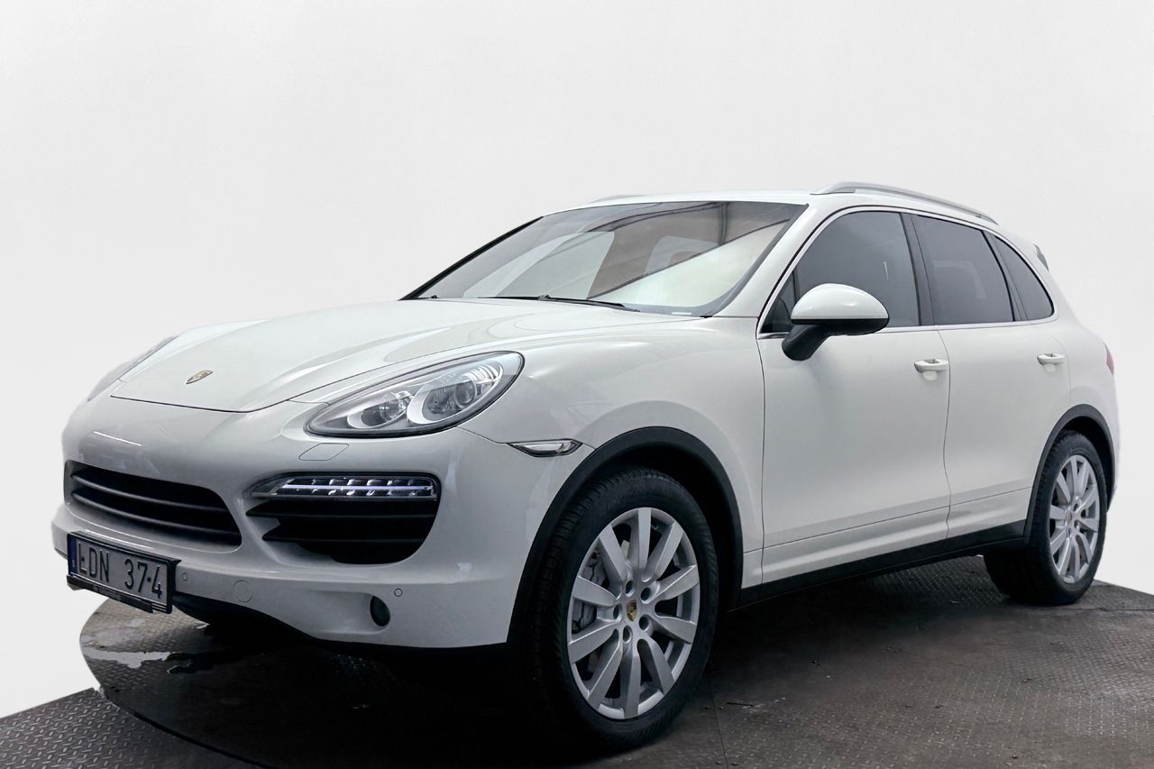Porsche Cayenne S PASM PCM PDCC PTV Drag Navi Kamera 400hk