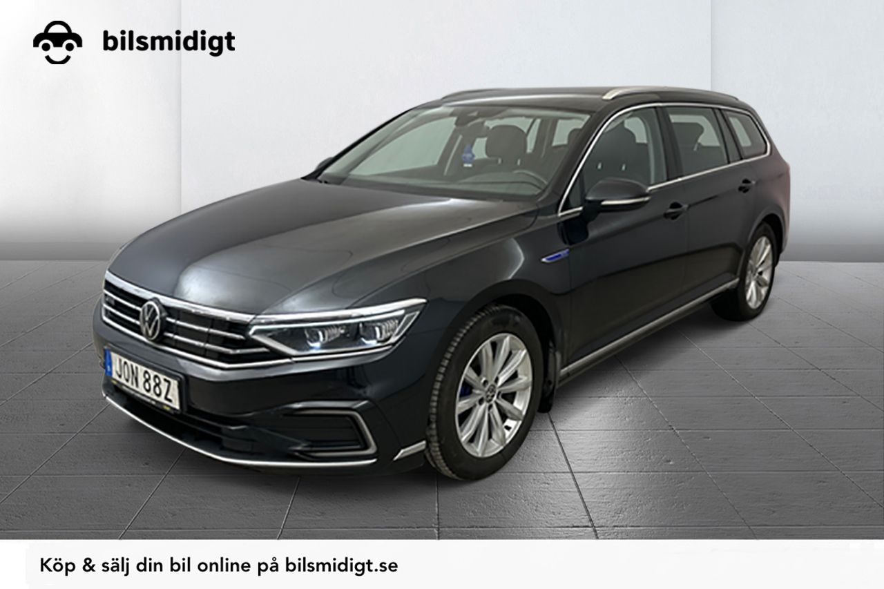 Volkswagen Passat SC GTE Executive Business Drag Läder/Alcantara Navi Kamera IQ.Light 218hk