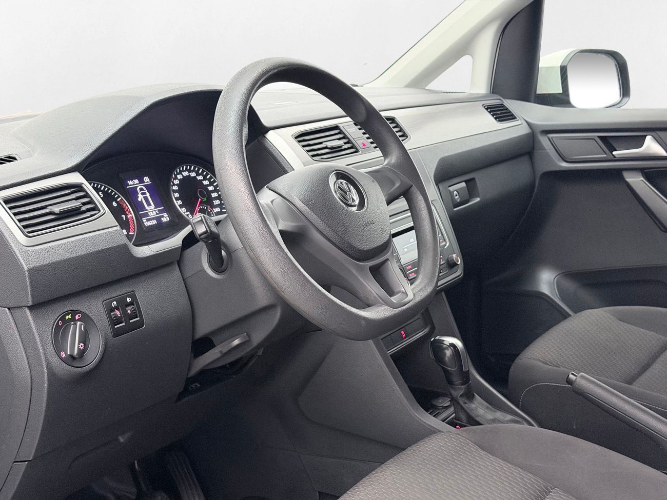 Volkswagen Caddy Maxi Life 7-Sits 1.4 TGI CNG Aut P-Sens MOMS 110hk – bild 12 av 24