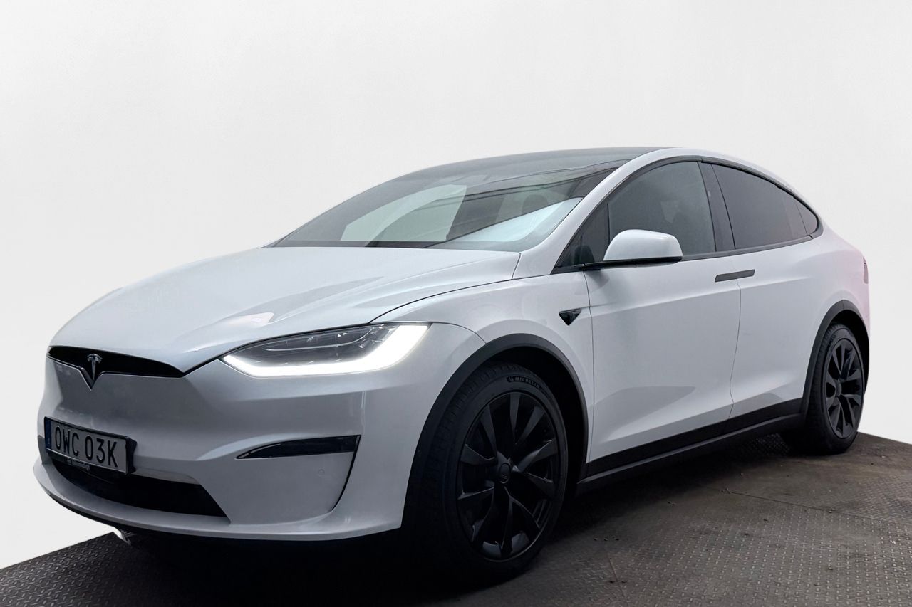 Tesla Model X Plaid 6-sits Drag Luftfj Yoke Pano V-Pump Premiumljud AP 1020hk – bild 1 av 39