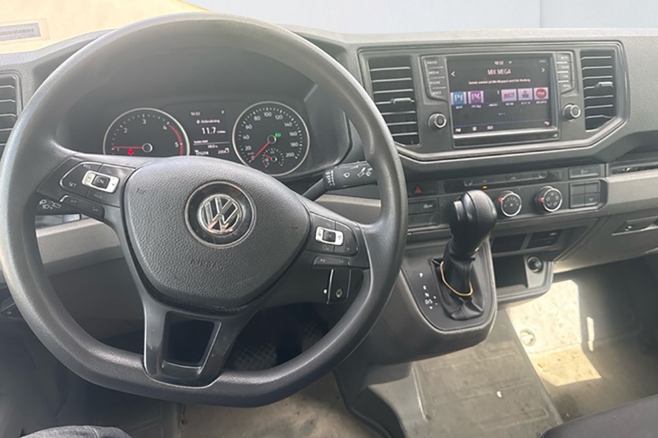 Volkswagen Crafter 2.0 4MOTION 3sits BG-lyft Kamera Värmare AppConnect MOMS – bild 12 av 14