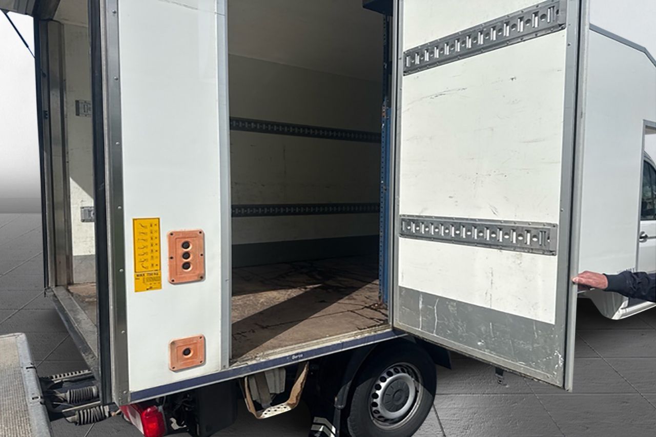 Volkswagen Crafter 2.0 4MOTION 3sits BG-lyft Kamera Värmare AppConnect MOMS – bild 7 av 14