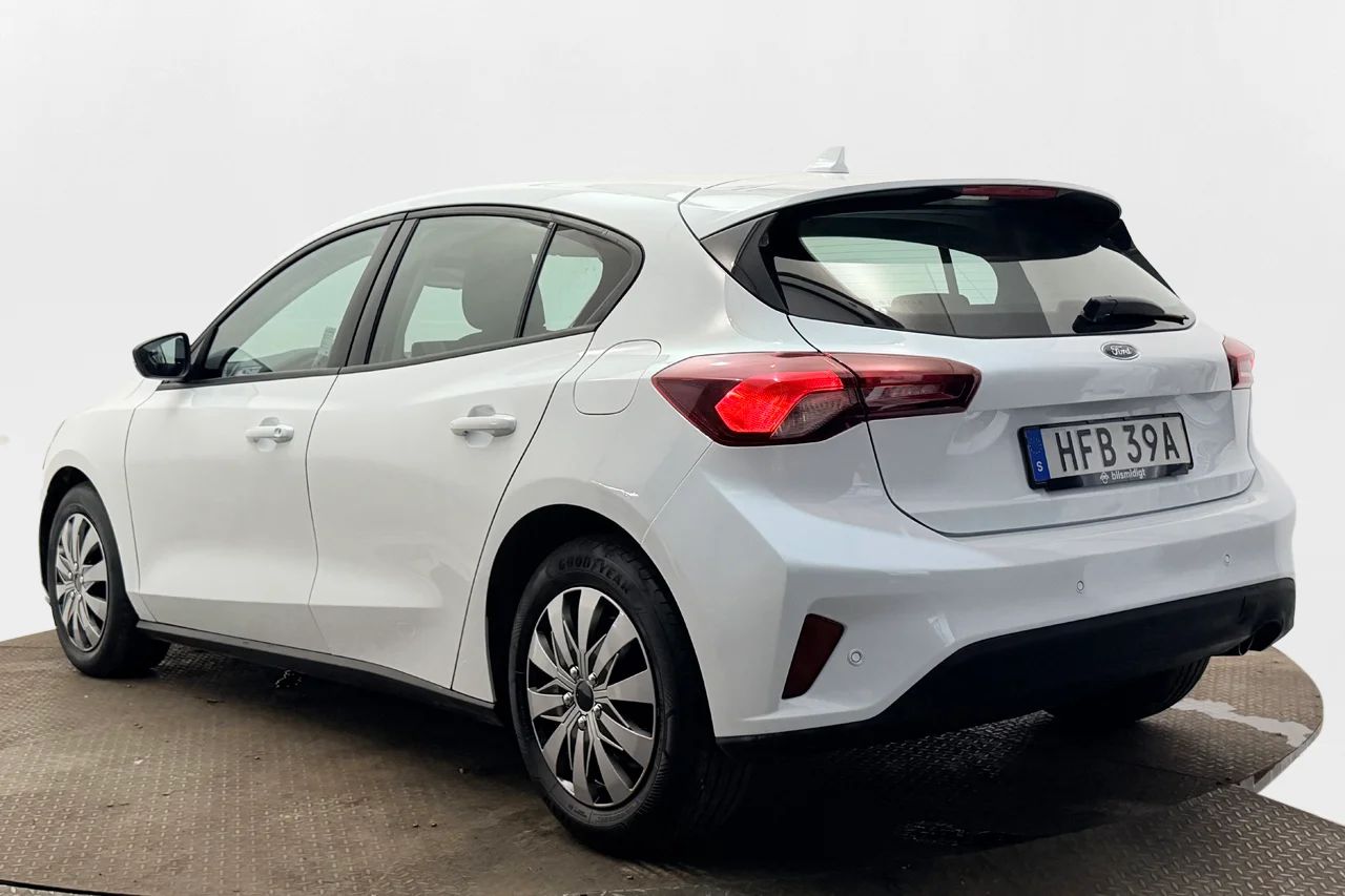 Ford Focus 1.0 EcoBoost Hybrid E85 Business P-Sens Blåtand USB-C 125hk – bild 8 av 26