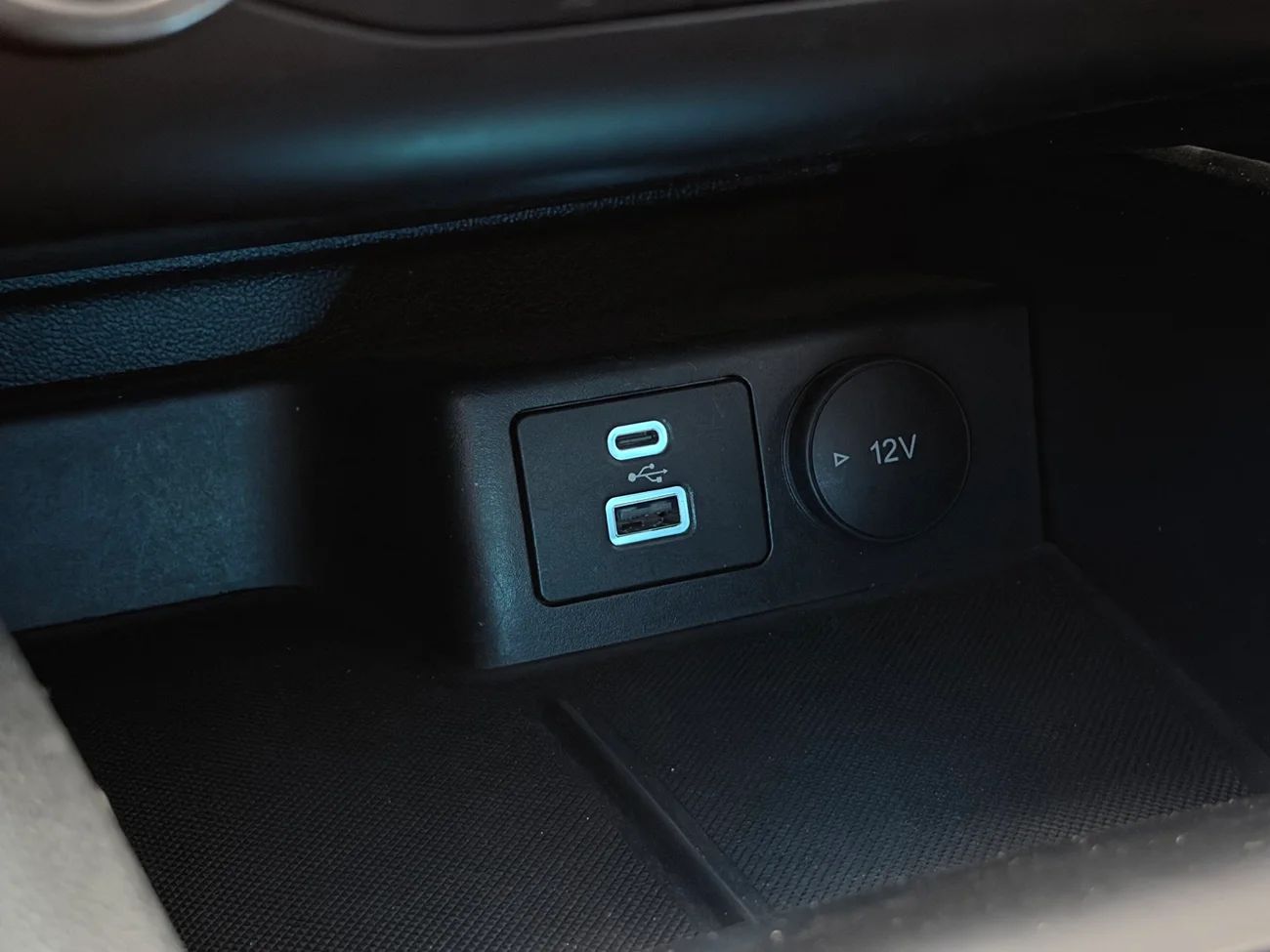 Ford Focus 1.0 EcoBoost Hybrid E85 Business P-Sens Blåtand USB-C 125hk – bild 22 av 26