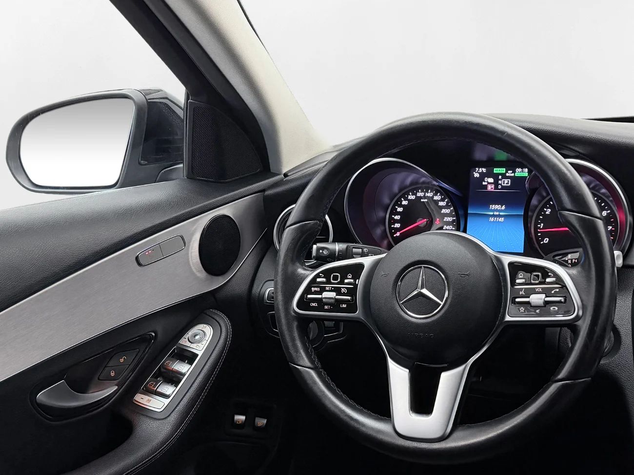Mercedes-Benz C300 T e Avantgarde Navi Kamera Spegelpkt MOMS 320hk – bild 16 av 29