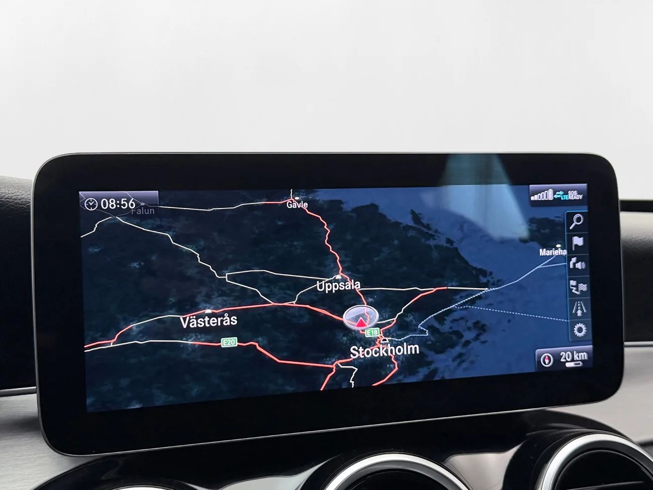 Mercedes-Benz C300 T e Avantgarde Navi Kamera Spegelpkt MOMS 320hk – bild 21 av 29