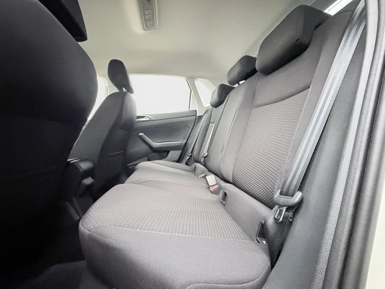 Volkswagen Polo 1.0 TGI CNG Executive Kamera PDC Pekskärm Kupévärmare – bild 13 av 20