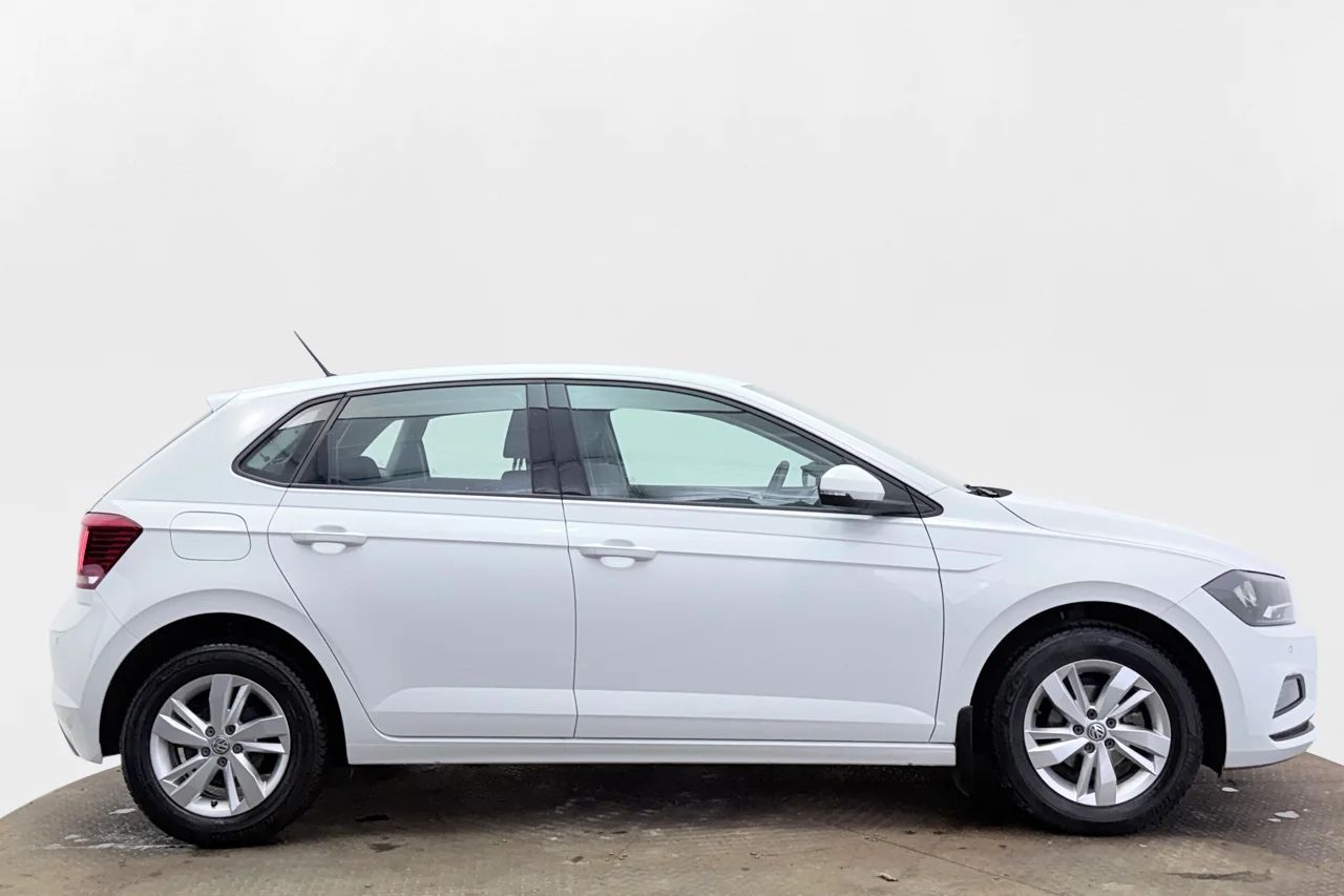 Volkswagen Polo 1.0 TGI CNG Executive Kamera PDC Pekskärm Kupévärmare – bild 4 av 20