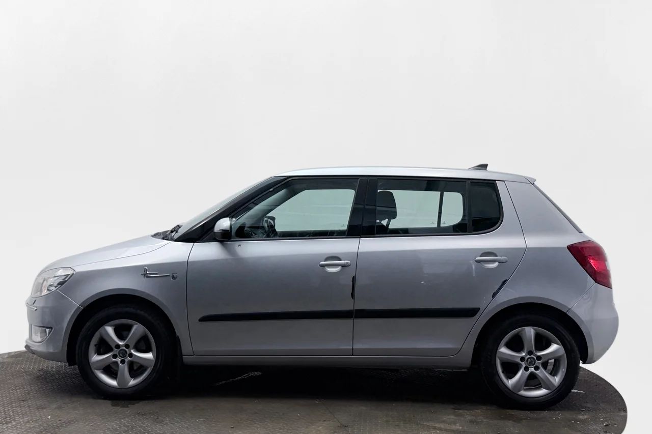 Skoda Fabia 1.2 Elegance P-Sens Climatronic Kamkedja 69hk – bild 9 av 23