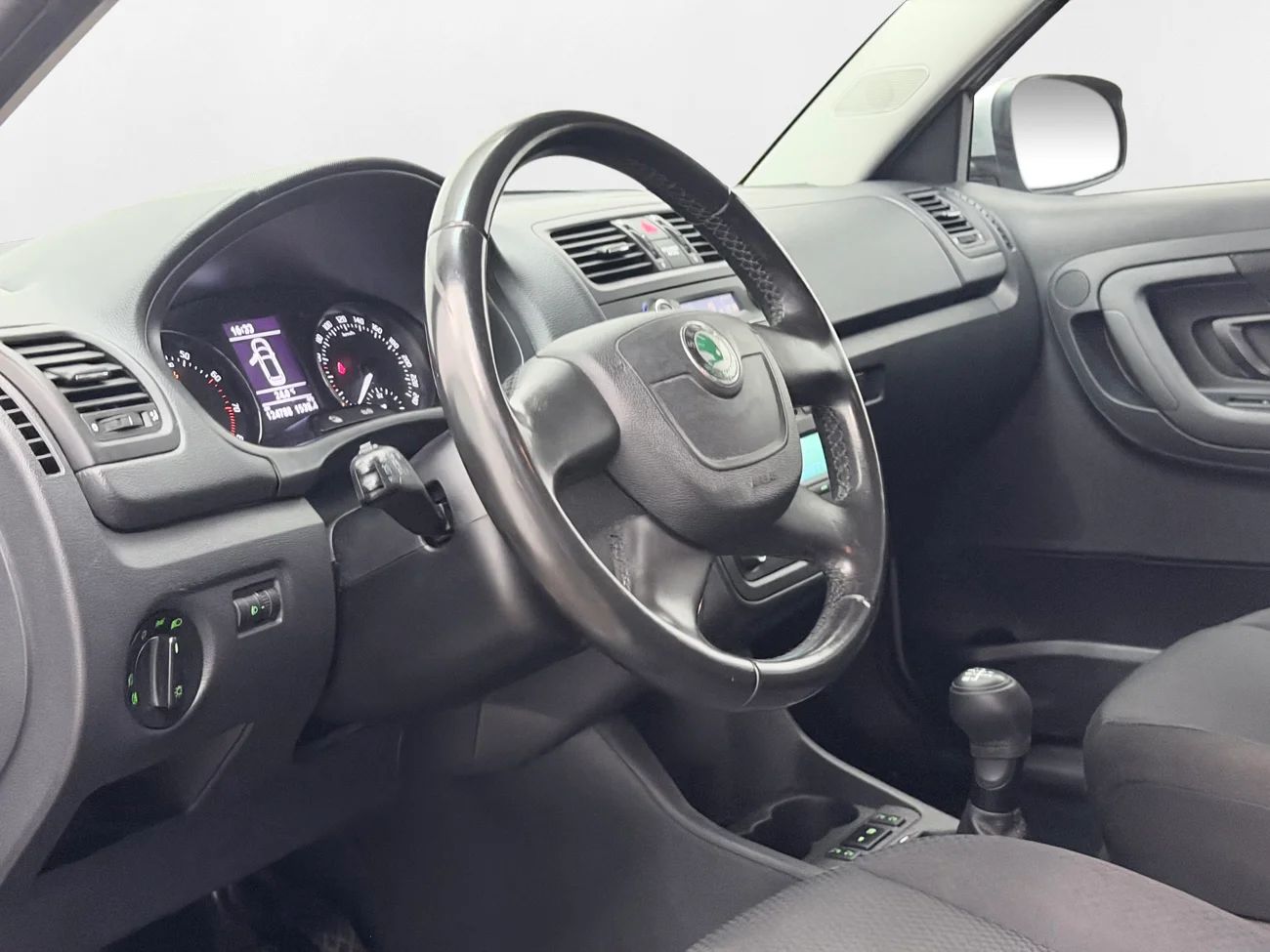 Skoda Fabia 1.2 Elegance P-Sens Climatronic Kamkedja 69hk – bild 12 av 23