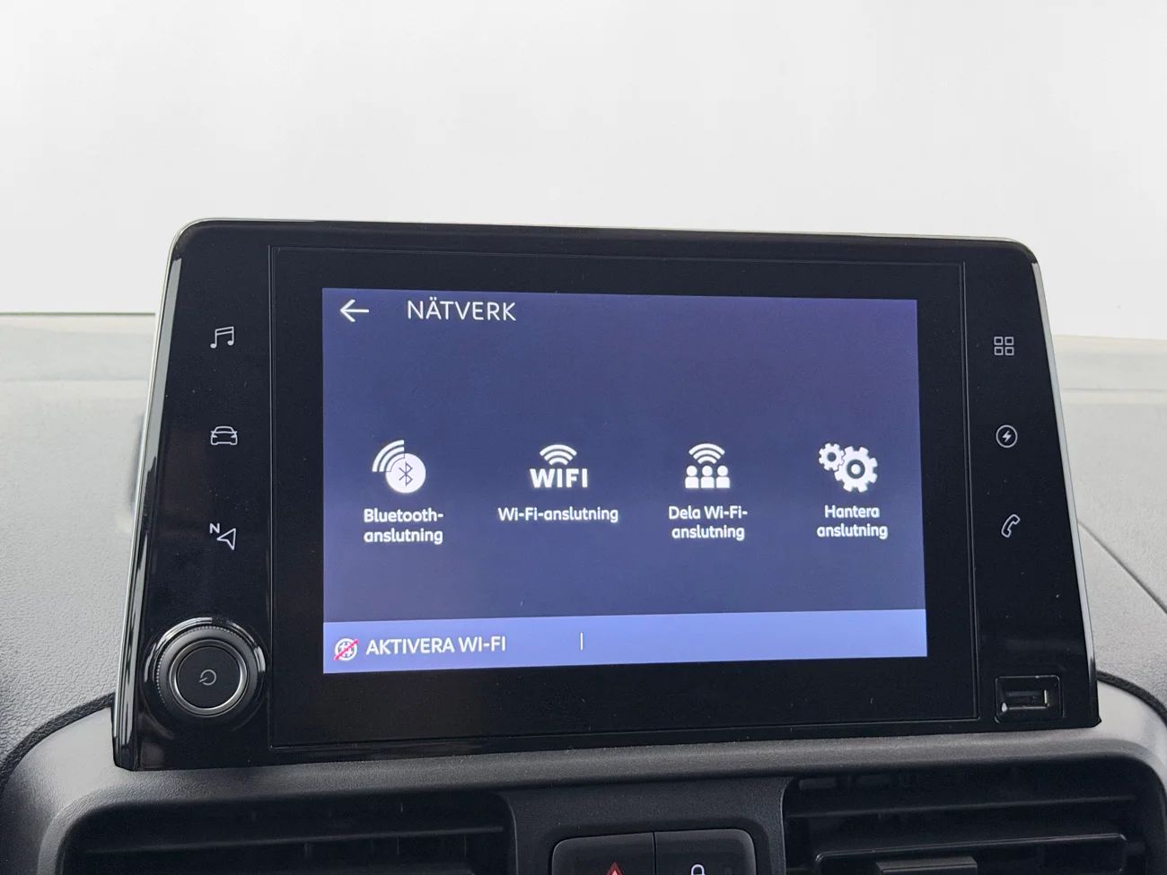 Fiat E-Doblò Skåp 50 kWh CCS Navi Kamera CarPlay 3sits 136hk – bild 24 av 29