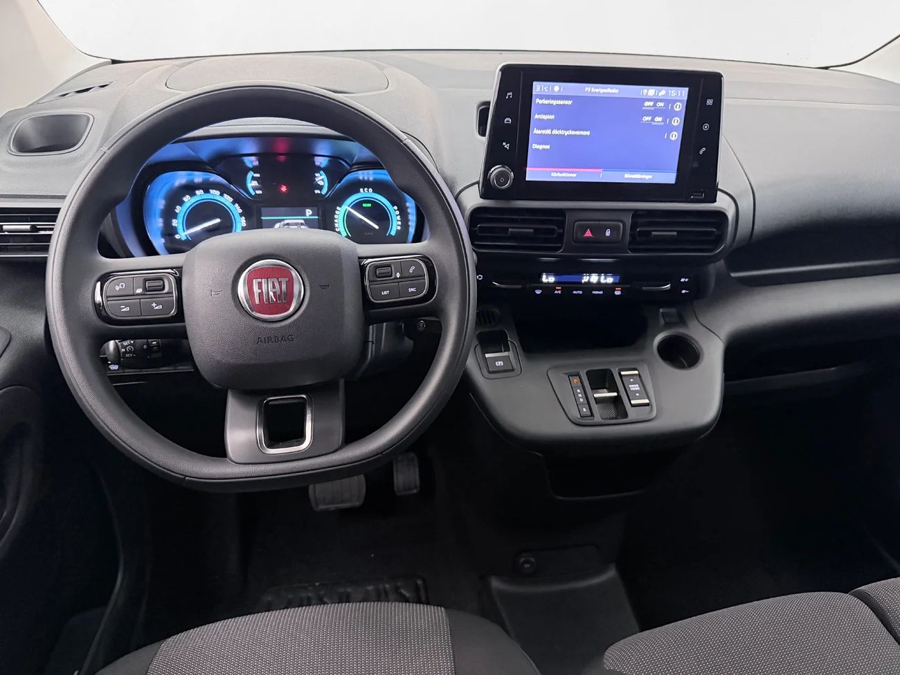 Fiat E-Doblò Skåp 50 kWh CCS Navi Kamera CarPlay 3sits 136hk – bild 17 av 29
