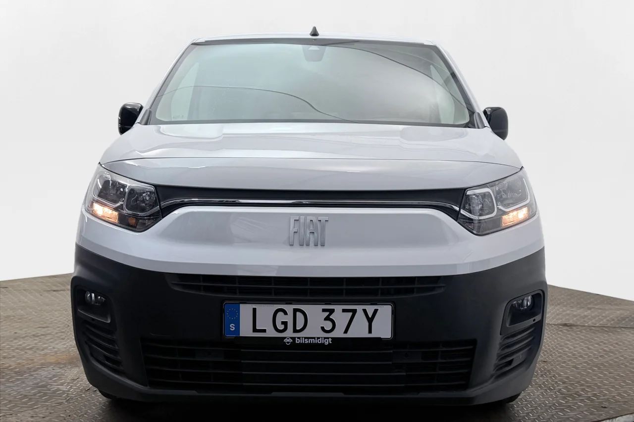 Fiat E-Doblò Skåp 50 kWh CCS Navi Kamera CarPlay 3sits 136hk – bild 2 av 29
