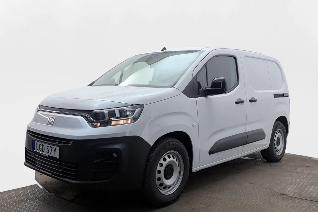Fiat E-Doblò Skåp 50 kWh CCS Navi Kamera CarPlay 3sits 136hk – bild 1 av 29