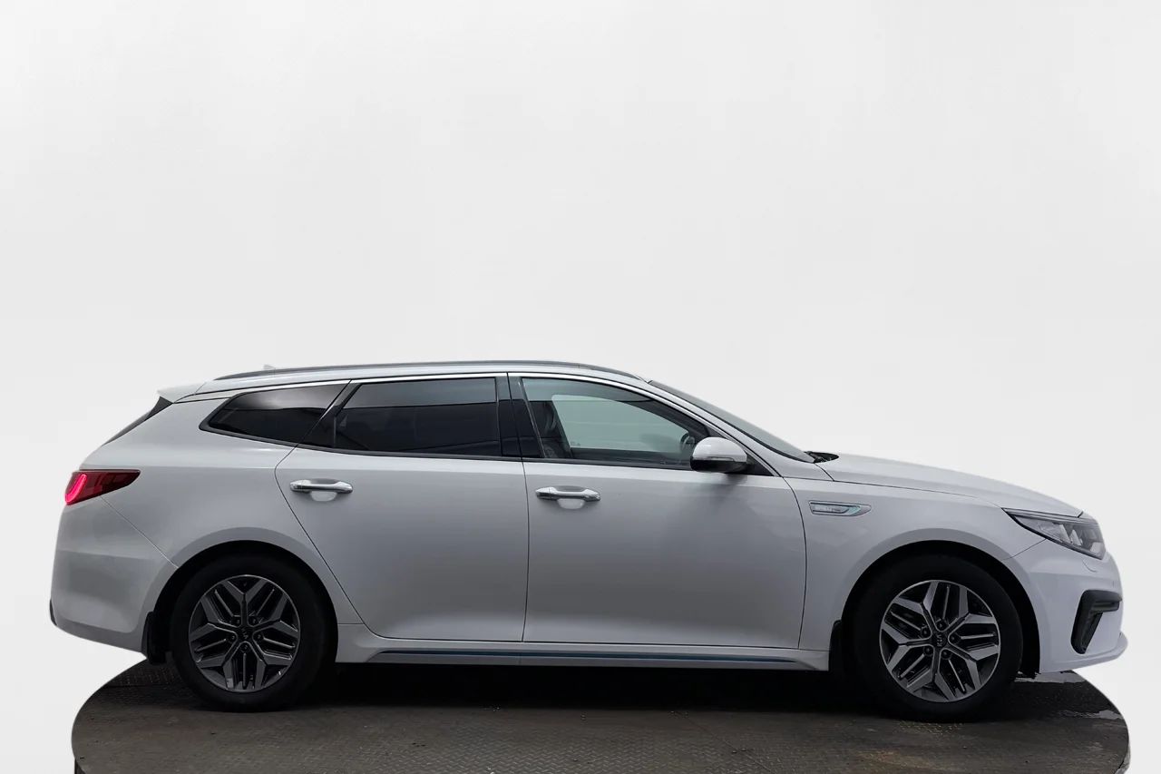 Kia Optima SW Plug-in Advance+ Drag Läder Kamera H/K Stolsminne 205hk – bild 3 av 31