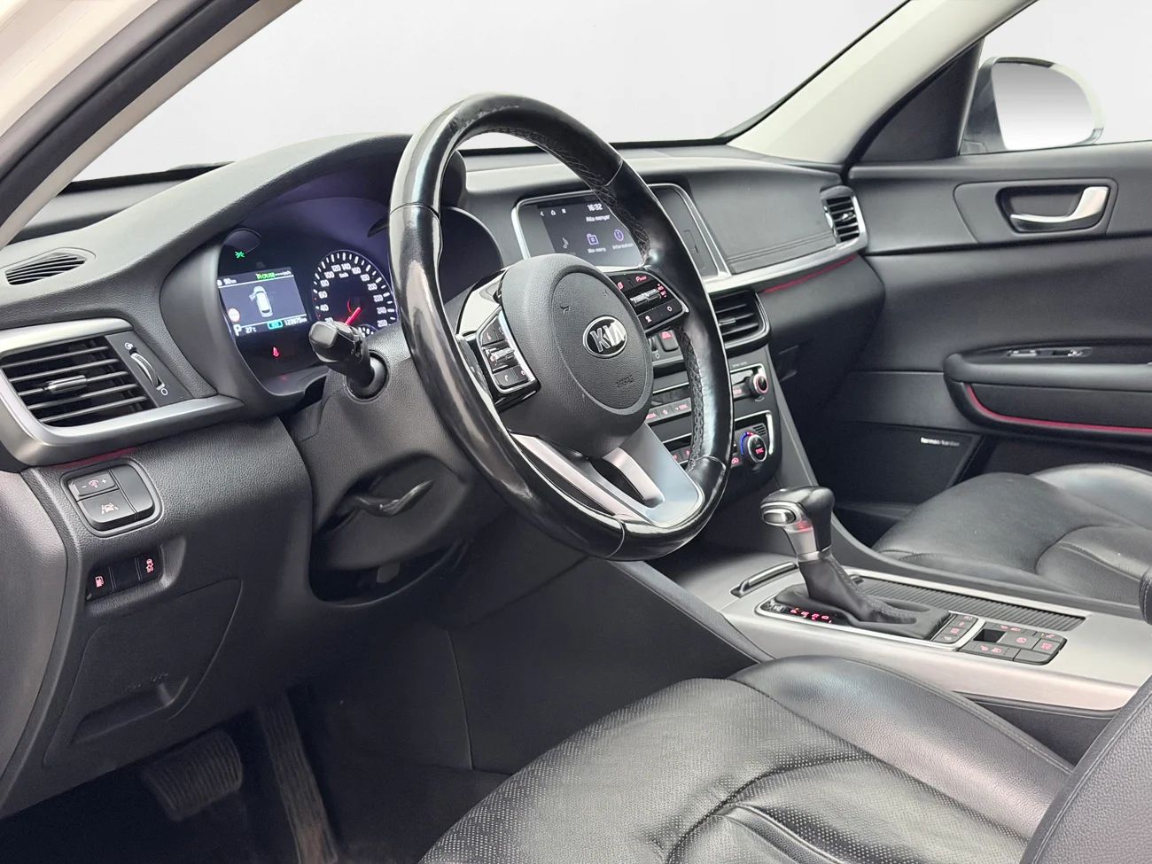 Kia Optima SW Plug-in Advance+ Drag Läder Kamera H/K Stolsminne 205hk – bild 10 av 31
