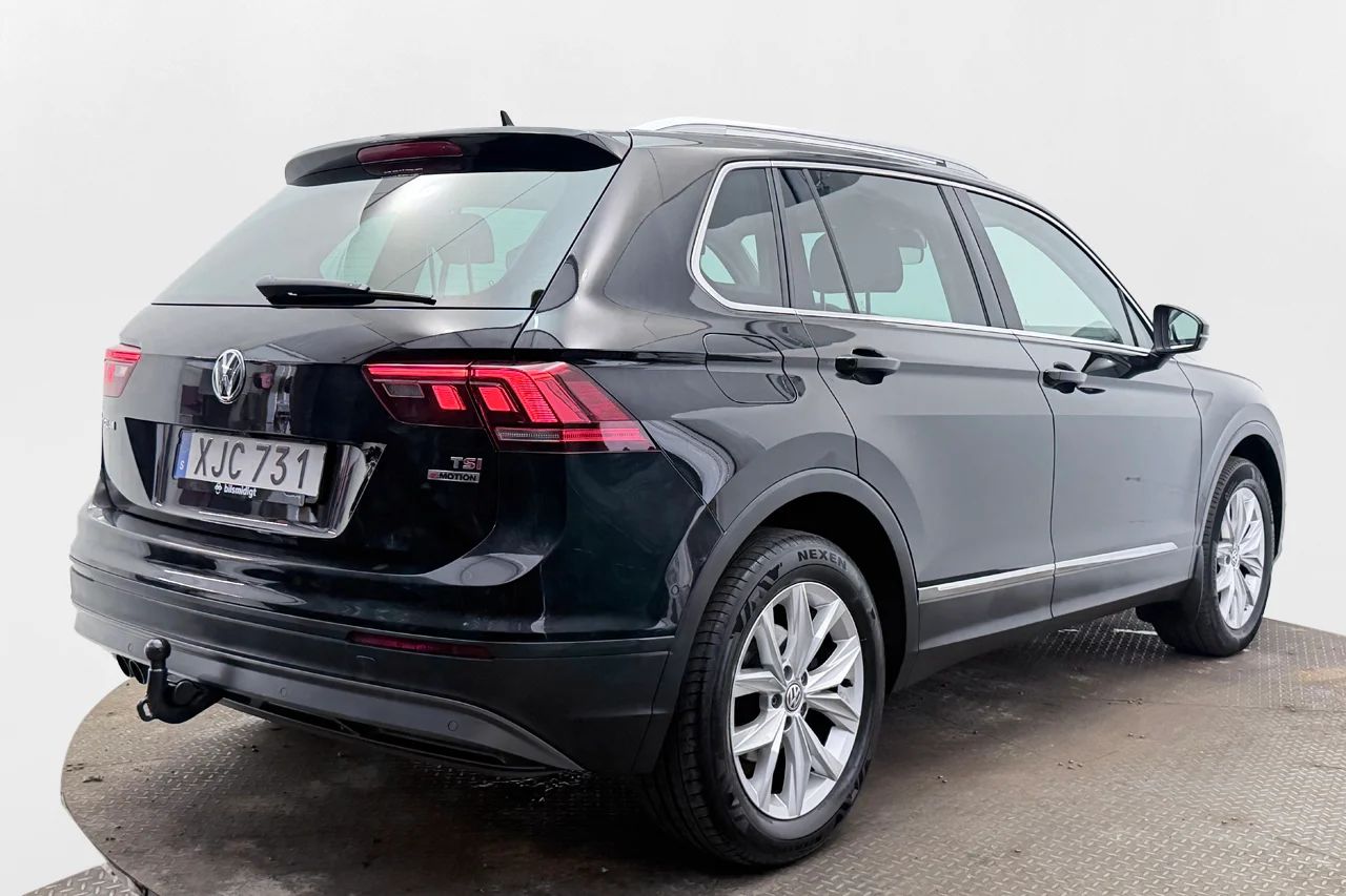 Volkswagen Tiguan 1.4 TSI 4M Aut Premium Tech Drag Kamera Värmare – bild 5 av 33