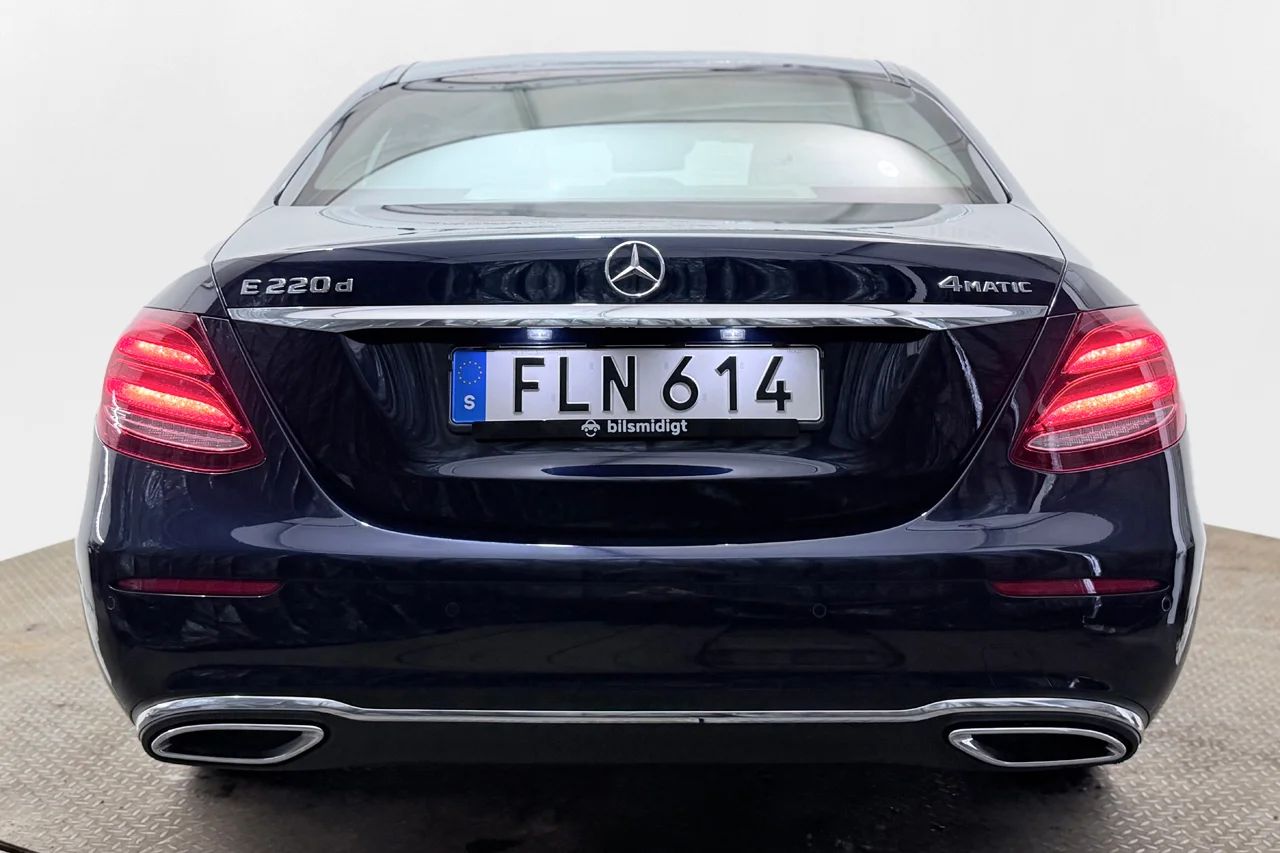 Mercedes-Benz E 220 d 4M Aut Exclusive Navi 360° HUD Värmare MOMS – bild 6 av 37